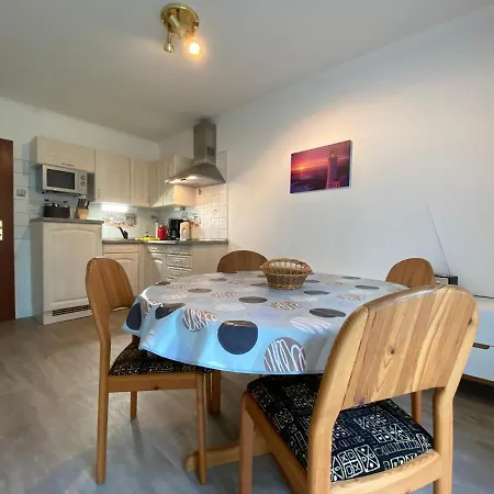 Haus Kastell - Ferienwohnung 111 *